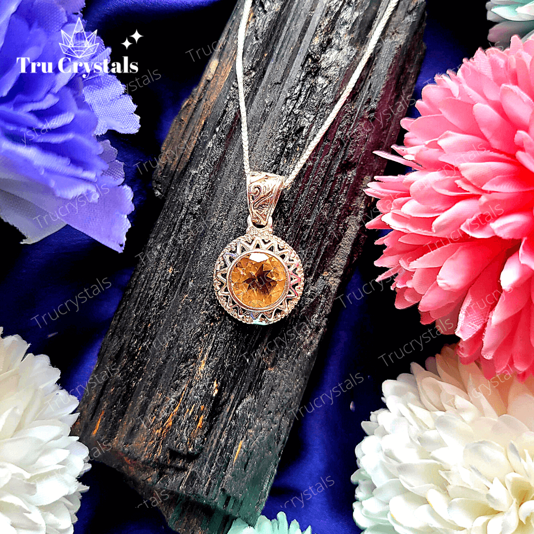 Silver Pendant Necklaces