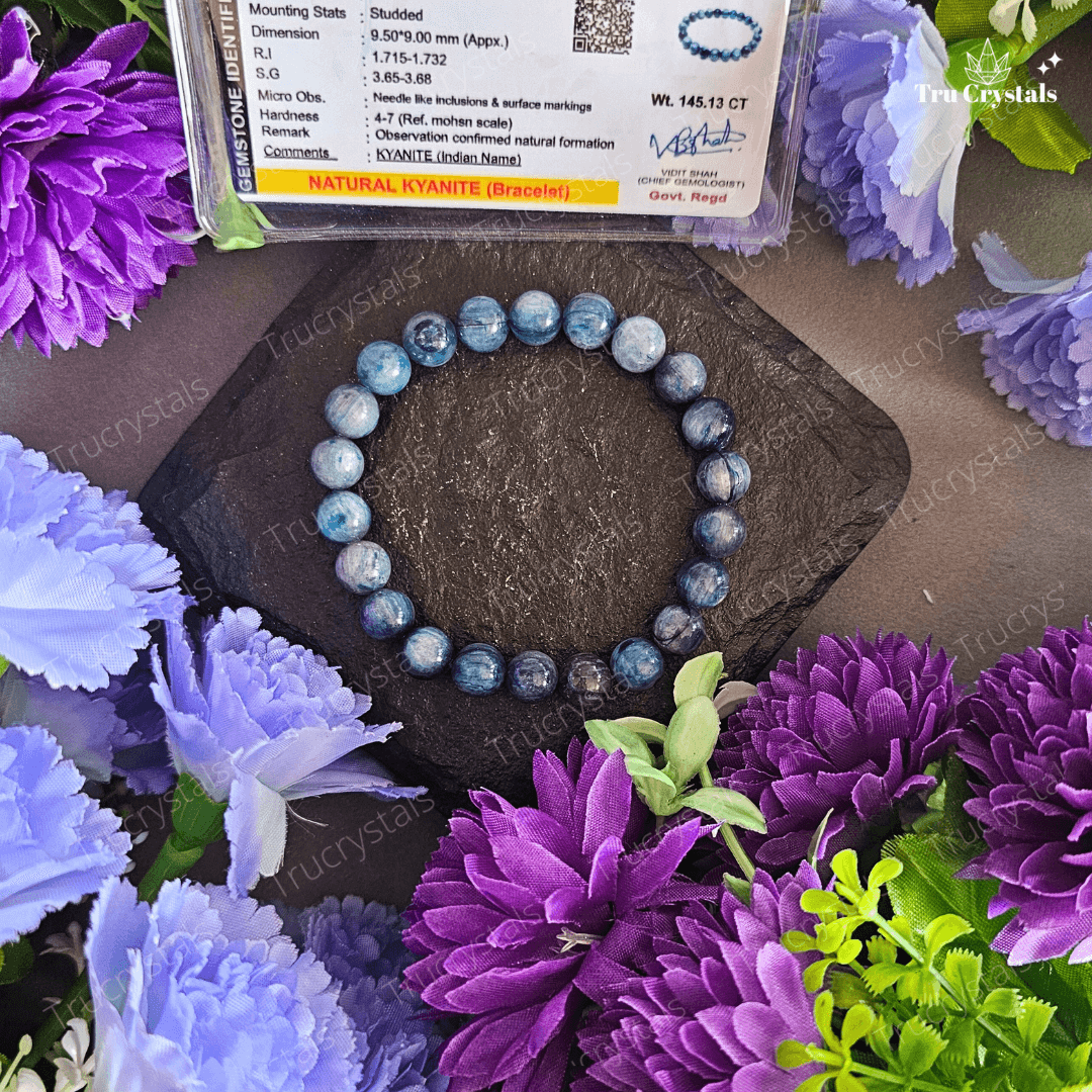 Blue Kyanite Bracelet for Communication skills (certified)