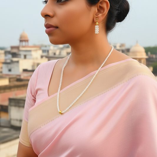 Minimalist Clear Quartz Necklace – Pure Energy, Timeless Clarity