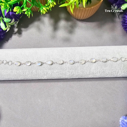 Moonstone Silver Bracelet – Intuition, Feminine Grace & Emotional Balance