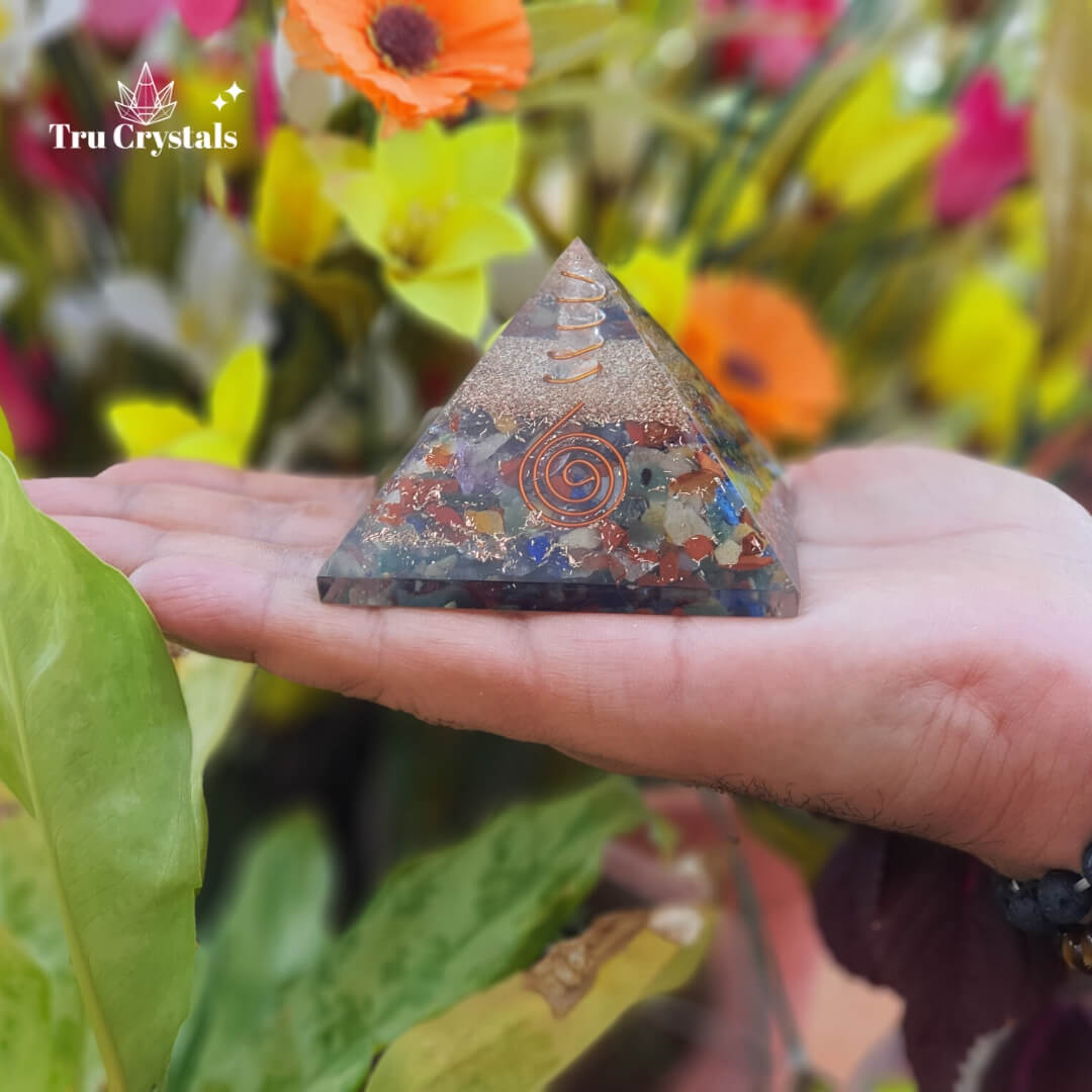 7 Chakra Orgonite Pyramid (Mixed)