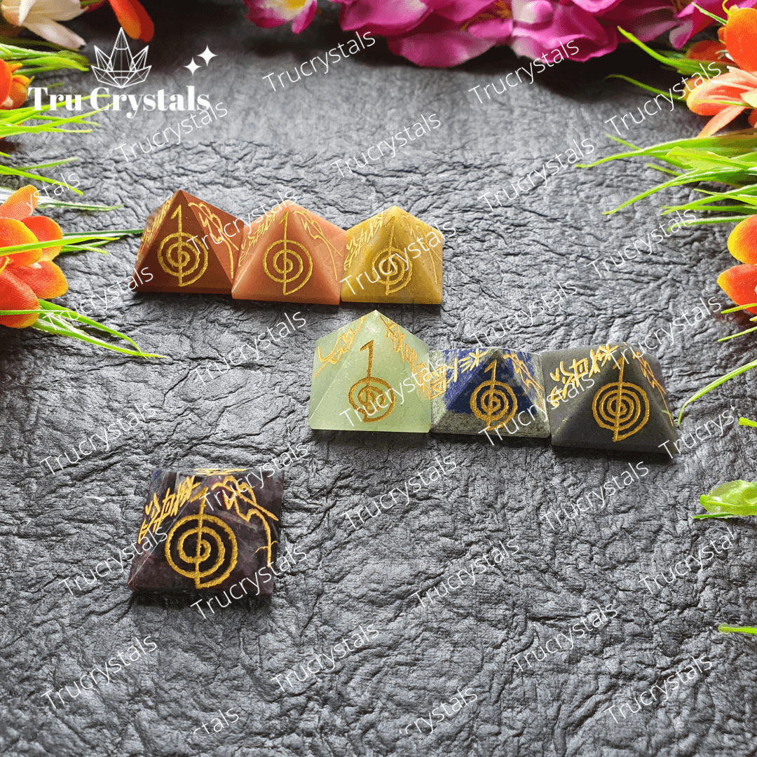 7 Chakra Pyramid Set