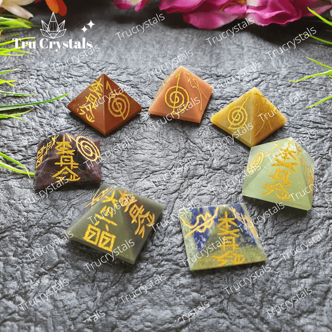 7 Chakra Pyramid Set