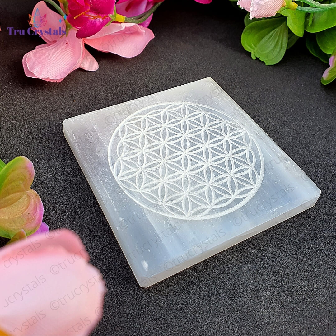 Bracelet Charging Selenite Plate: Flower of life (3x3 Inches)
