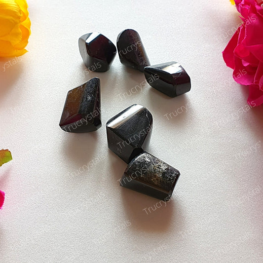 Black Tourmaline Tumbled Stones( Pack of 4 stones)